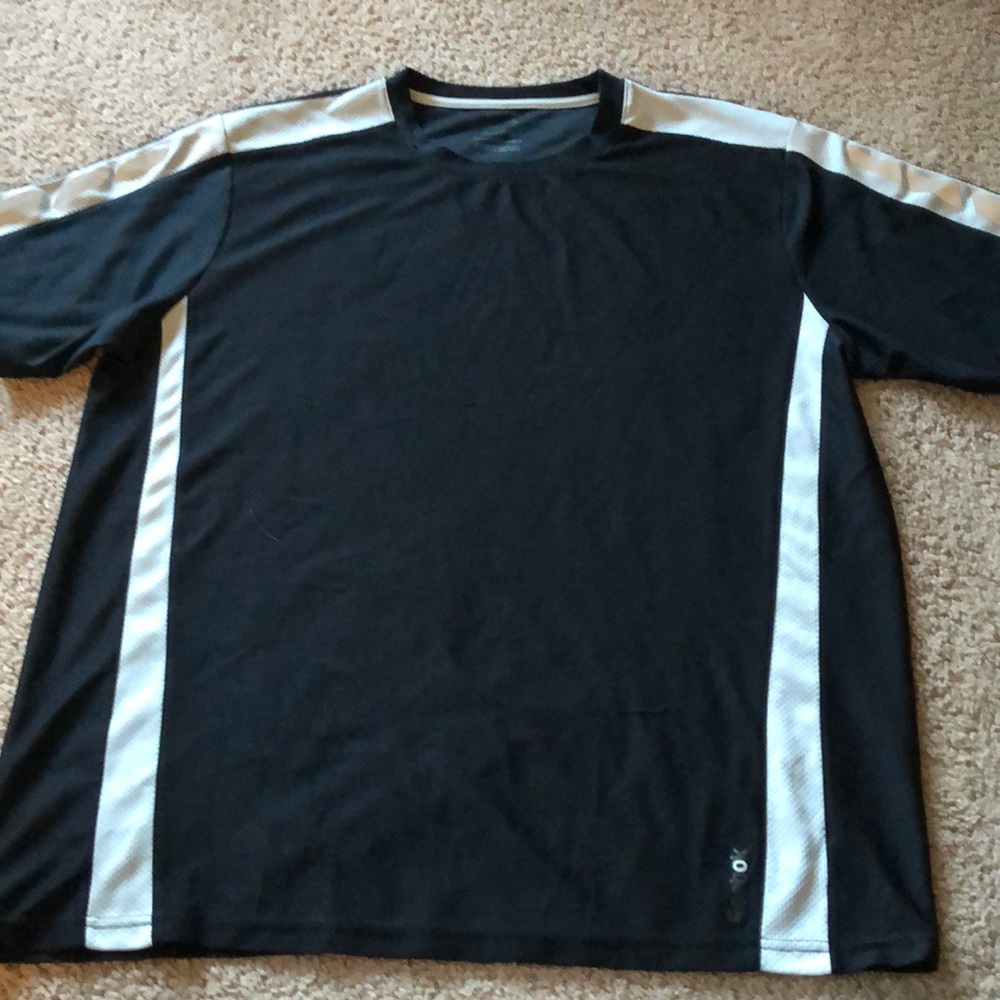 Men's Reebok T Shirt Black and Gray